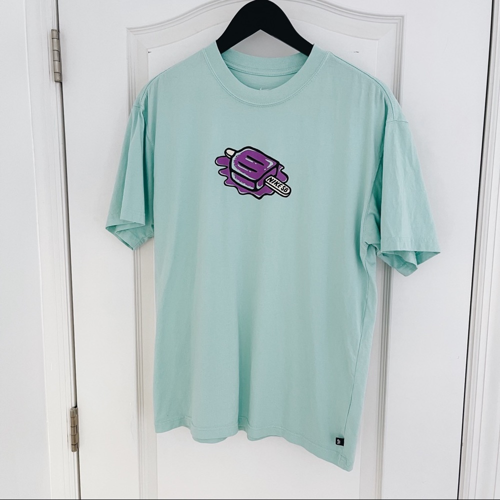 Nike Graphic Tee SB Melting Popsicle